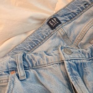 GAP | mom jeans
